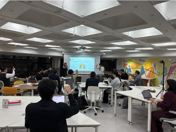 オープニング＆乾杯の様子